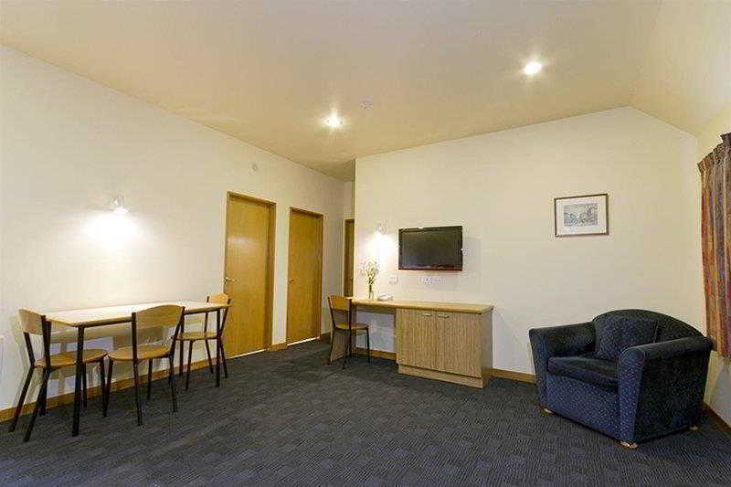 Asure Christchurch Classic Motel & Apartments Extérieur photo